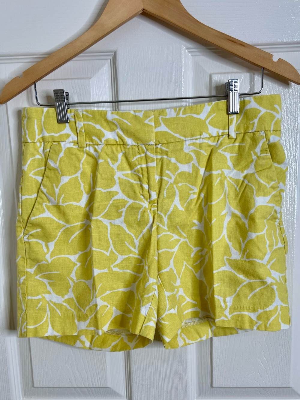 LOFT Yellow & White Floral Linen Blend Shorts